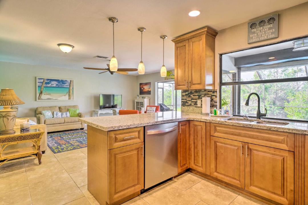 Photo of Kitchen in Lochmoor Waterway Estates