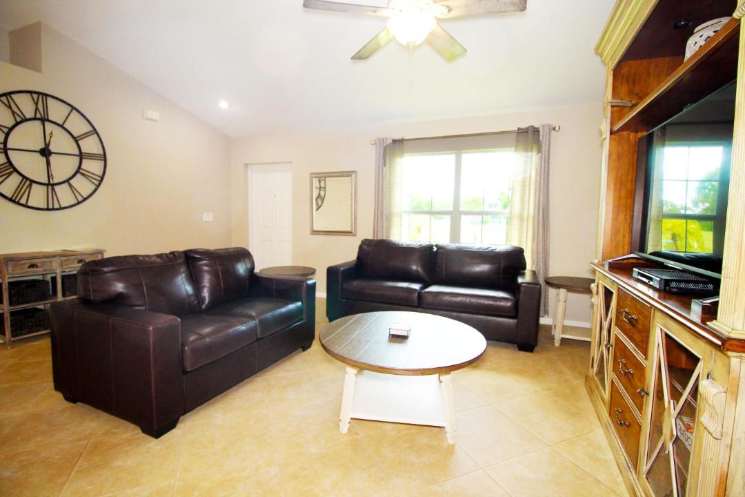Photo of Livingroom in Mariner