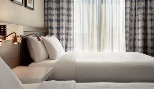 2 Queen Beds Junior Suite