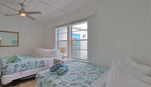 The Cottage, 3 Bedroom 2 Bath (2 Kings, 1 Queen, 2 Twins)