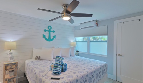 The Haven, 1 King Bedroom 1 Bath