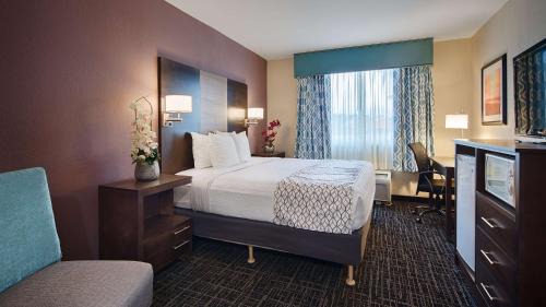 Standard King Room