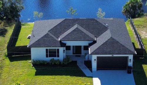 Three-Bedroom Vacation Home 