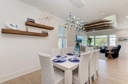 Anna Maria House | The TipSea Turtle managed by Beach Retreats