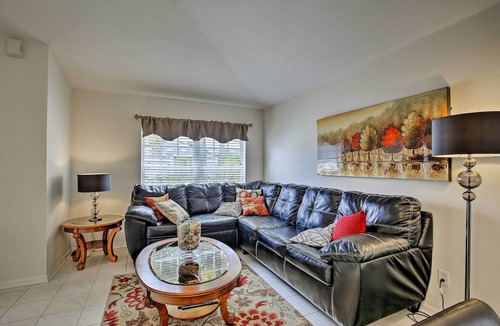 Sabal Harbour Cottage | Saltwater Pool, Spa & Lanai: Bradenton Home