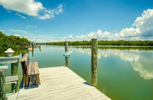 Captiva Cabin | Baywatch Cabin