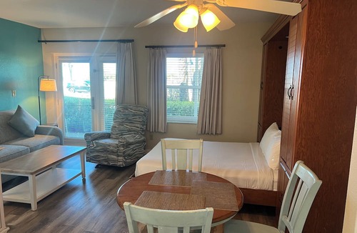 Pass-a-Grille Condo | Camelot by the Sea by Liberte'