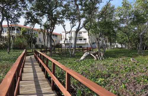 Bradenton Beach House | Berm Bay un 22 Gorgeous Townhouse , White Sandy Beaches, elevator, heated pool
