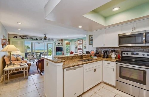Boca Grande House | Turtleback 09 3 Bedroom Villa by RedAwning