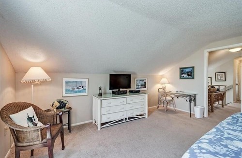 Boca Grande House | Turtleback 09 3 Bedroom Villa by RedAwning