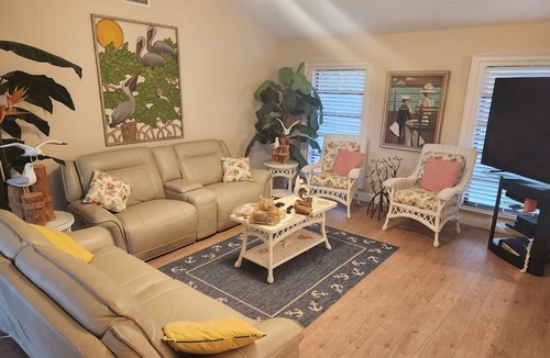 The Dunes House | SANIBEL SUN CASTLE - Splendid home, great location, heated pool, bike to beach