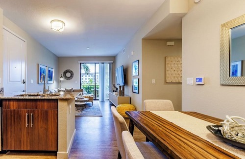 Three Oaks Apartment | Modern 2BR Fort Myers Condo Pool, BBQ & Near Beaches