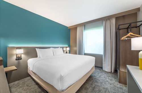 Fort Myers Hotel | Comfort Suites Fort Myers East I-75
