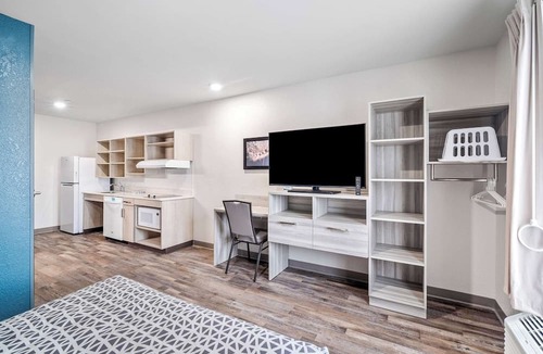 Fort Myers Hotel | Woodspring Suites Fort Myers - Cape Coral