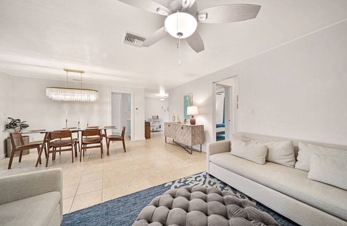 East Rocks House | Sooner Beach Escape: Cute Pool Home in East Rocks