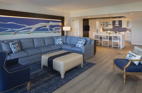 Sarasota Resort | The Resort at Longboat Key Club