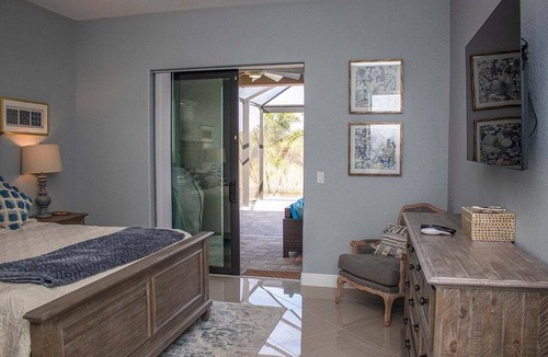 South Gulf Cove House | 13622 Begonia Circle