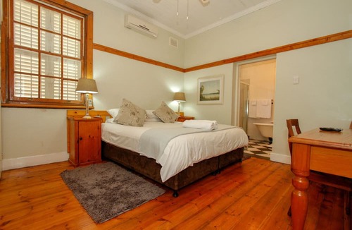 Essenwood Bed & Breakfast | Coweys Corner