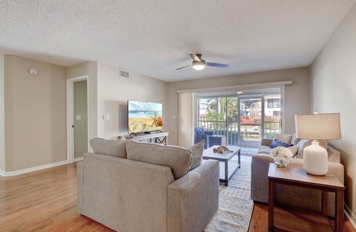 Royal Harbor Condo | A-1 - Waterfront Condo Near Naples Bay & Beaches