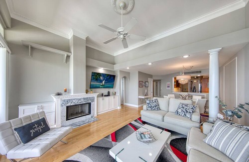 Bayway Isles Condo | Paradise Penthouse