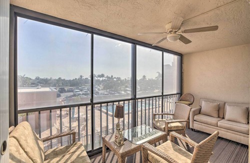 Burnt Store Marina Condo | Burnt Store Marina Condo: Boat, Swim, Golf!