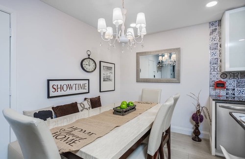 Sarasota Springs Condo | Perfect Monthly Rental | Updated 3-Bedroom Condo | Heated Pools | Short Drive to Beaches