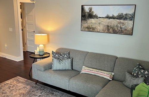 St. Petersburg Apartment | Experience the Best of Downtown St. Pete!
