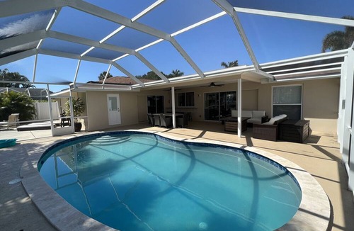 St. Petersburg House | Luxury Waterfront Home with private pool, hot tub, & dock