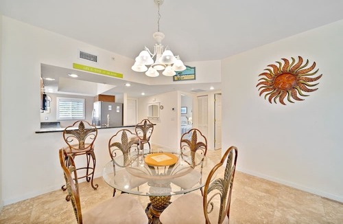 Sanibel Condo | Gulf-Front Comfort at Shell Island Beach Club 7B
