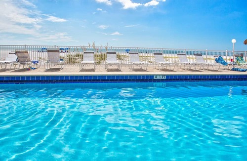 Madeira Beach Condo | Beachfront Escape with Beach, Pool, Hot Tub & Corner Unit. Tickets Included to Top Attractions Daily