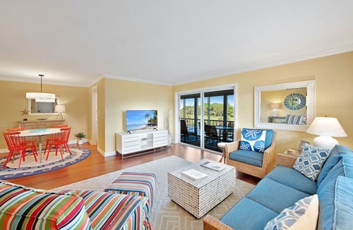 Sanibel Condo | Spanish Cay E6: Gorgeous Updates with River Views!