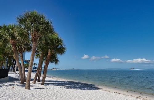 Punta Rassa Condo | Two Bedroom, Bayfront Condo - Sanibel Harbour Resort 514- H