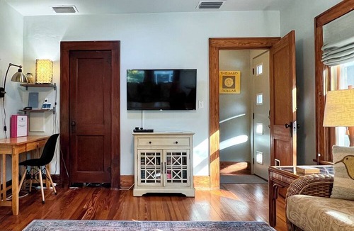 Gulfport House | The Sand Dollar - Historic Charm Meets Historic District Beach Chic
