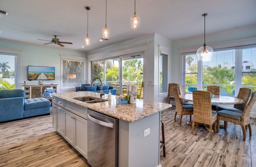 Bradenton Beach House | Elevator - Summer Retreat by SeaBreeze Vacation