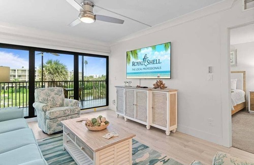 Sanibel Condo | Gulf View, Two bedroom Condo - Sand Pointe 124