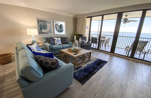 Punta Rassa Condo | Sanibel Harbour Resort Bay View Tower 534: Beautifully appointed, newly renovated condo