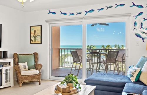 Indian Rocks Beach Condo | GORGEOUS BEACHFRONT 3BR/2BA-VIEWS FROM EVERY ROOM- ON-SITE PICKLEBALL, POOL/SPA