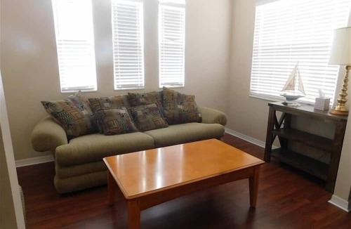 Iona Condo | Close to Beach, Pool, Hot tub, Fitness Room at the Gardens of Beachwalk