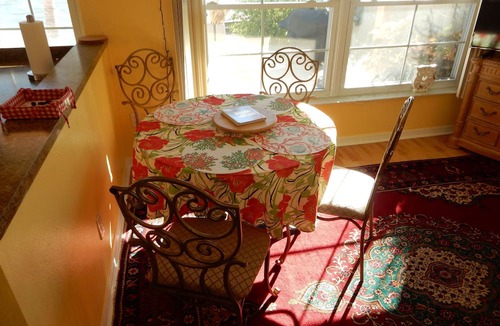 Siesta Key Apartment | Peaceful Setting, on the water of Little Sarasota Bay