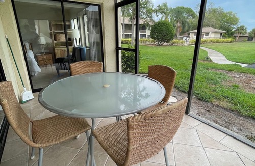 The Meadows Condo | Nicely decorated comfortable 2 bedroom 2 bathroom condo