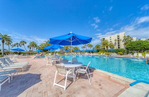Longboat Key Condo | 2/2 Condo LBK, Beach, Pool, Fitness, Tennis