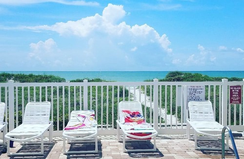 Independence Square Condo | Relax @ our spacious Beach Condo. 3 Bedrooms, Bonus room & 2 Baths Sleeps 6-8