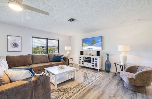 Sanibel Condo | Blind Pass Condos at Bowman's Beach E210 on beautiful Sanibel Island