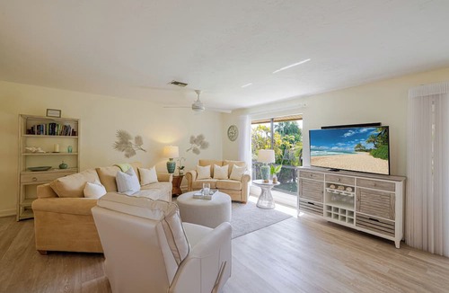 Sanibel Condo | Blind Pass Condos at Bowman's Beach C209 on beautiful Sanibel Island