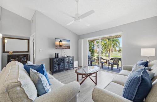 Isla del Sol Condo | St Pete Isla Vista Verde E 4-229 New Kitchen