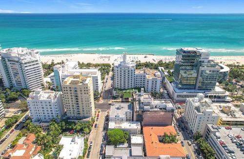 Mid Beach Condo | Spacious beach gem: Perfect for groups and couples