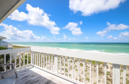 Cape Haze Condo | 2 Bedrooms on the beach!