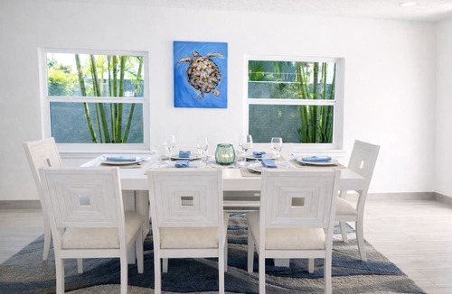 Saint Armands Key House | Luxury Lido Key Getaway with heated saltwater pool on St Armand's Circle