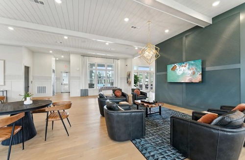 Fort Myers Apartment | Landing | Modern 1BD, Pool, Clubhouse