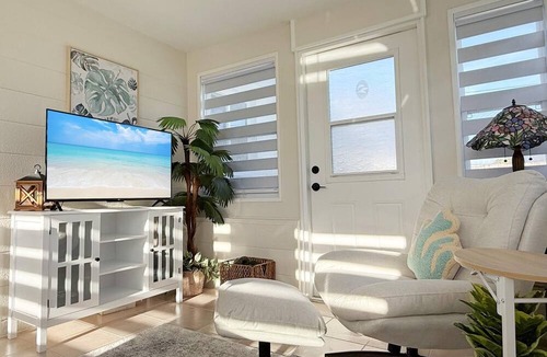 Englewood South House | Coastal Chic 2BR – Modern Stay Near Manasota Key